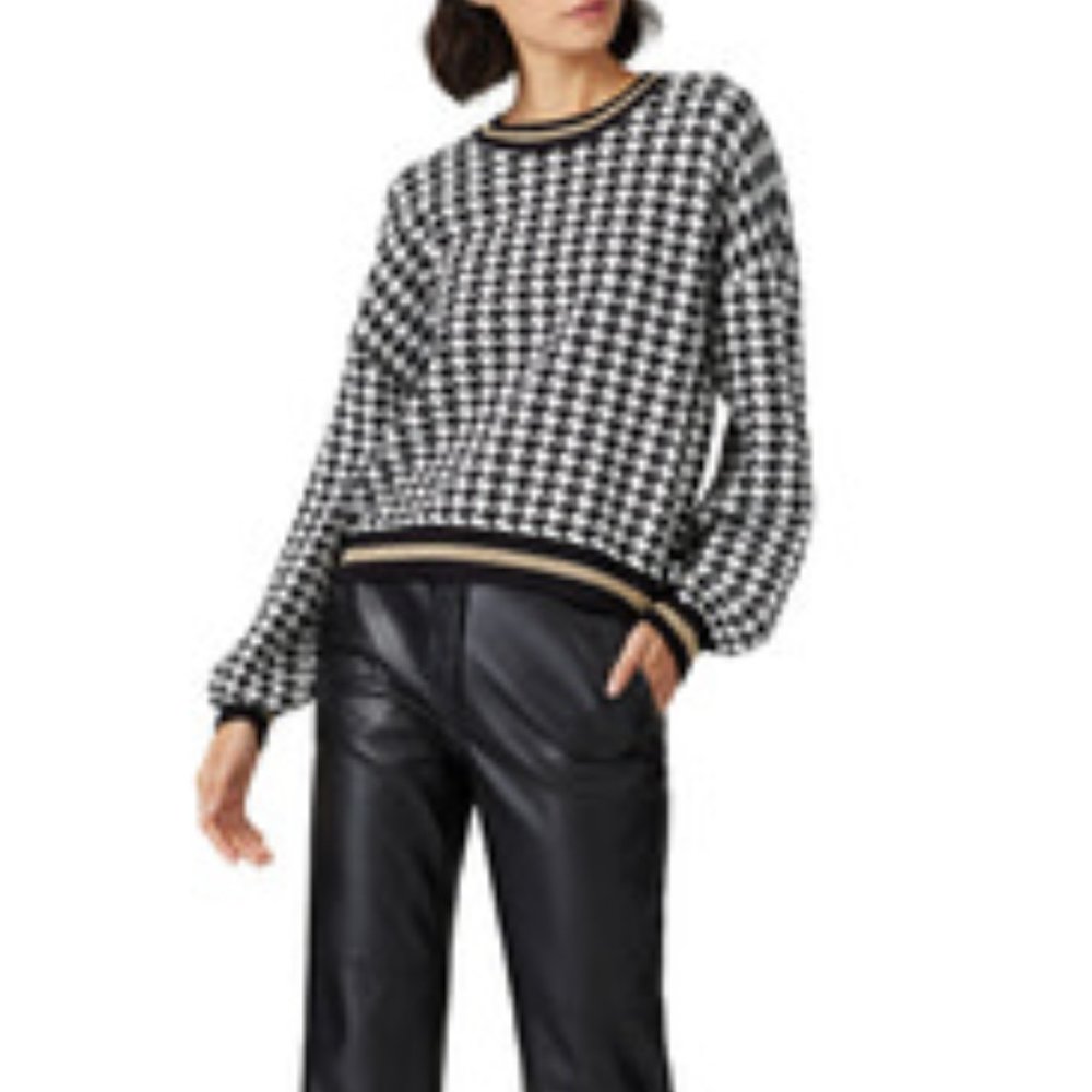 525 America Houndstooth Metallic Cropped Sweater - Picture 4 of 4